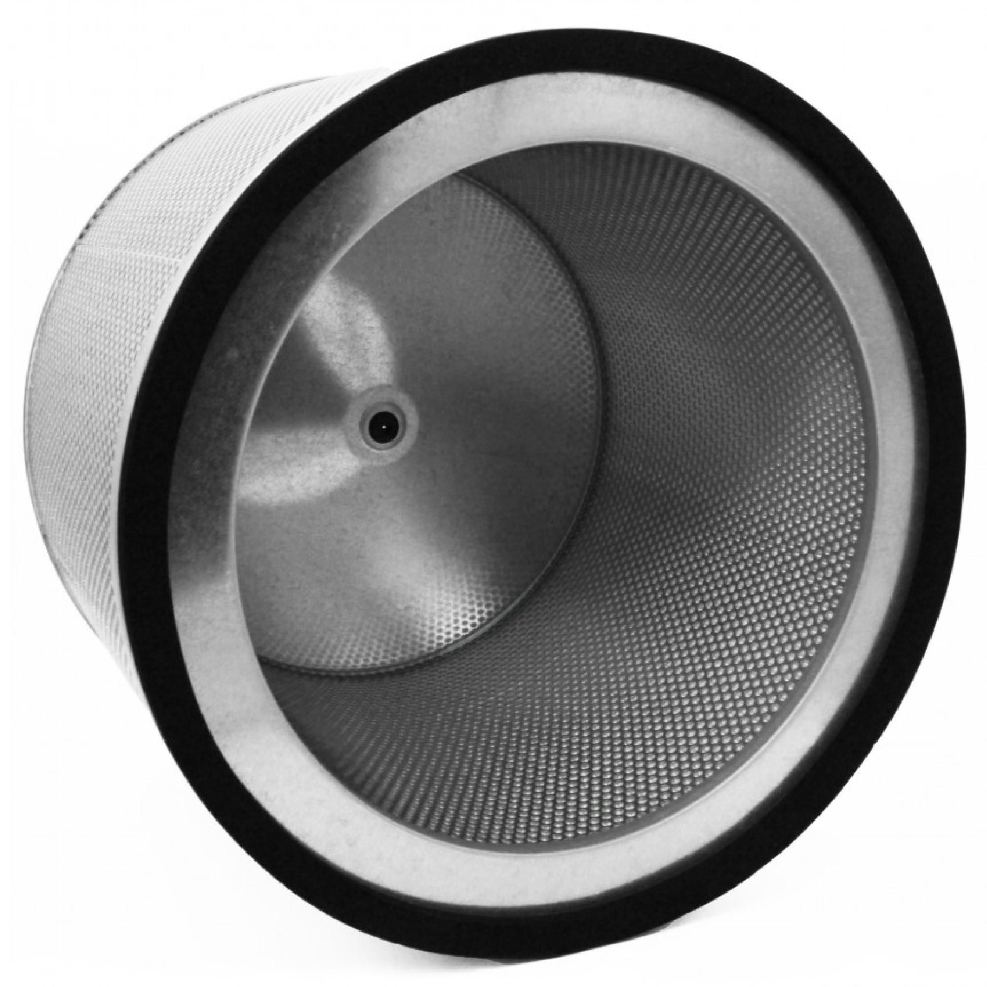 Ein runder Metallfilter mit einer feinen, perforierten Oberfläche. Der Filter hat einen schmalen Rand und eine glatte Innenfläche, die eine konische Form aufweist. Er scheint zum Filtrieren von Flüssigkeiten oder festen Stoffen geeignet zu sein.
